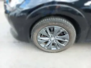 Peugeot 208 e- 136 (e-) e- Allure KeyLess LED Navi PDC Bild 4