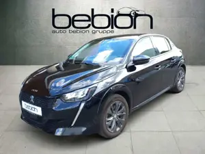 Peugeot 208 e- 136 (e-) e- Allure KeyLess LED Navi PDC Bild 2