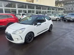 Citroen DS3 Cabrio Pure Tech VTi 82 SoChic