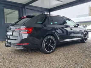 Skoda Superb 2.0 TDI DSG,SPORTLINE,STANDH,AHK,DCC,360 Bild 3