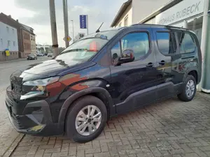 Peugeot Rifter Allure N1 L2130 EAT8 AutomatikKamera Navi 3 Einzel