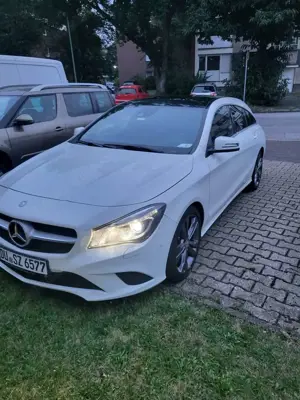 Mercedes-Benz CLA 200 CLA 200 (117.943)