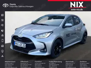 Toyota Yaris 1.5 Hybrid Teamplayer + Safety + Comfort
