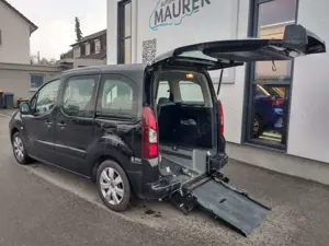 Citroen Berlingo Multispace HDi 115 Wolf Rollstuhlrampe Bild 5