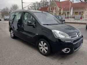 Citroen Berlingo Multispace HDi 115 Wolf Rollstuhlrampe Bild 4