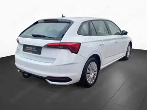 Skoda Scala 1.0 TSI DSG Essence Klima AHK Sitzheizung Bild 2