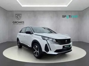 Peugeot 5008 GT HDI 130 EAT8 7-Sitzer PANO LED ACC Navi Digital