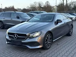 Mercedes-Benz E 220 2.0 CDI Coupé LED/SCHIEBEDACH/LANE/CAM