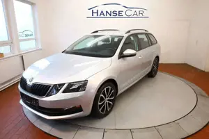 Skoda Octavia Combi / 1 Jahr Garantie !