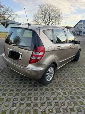 Mercedes-Benz A 180 CDI Avantgarde TÜV NEU Bild 2