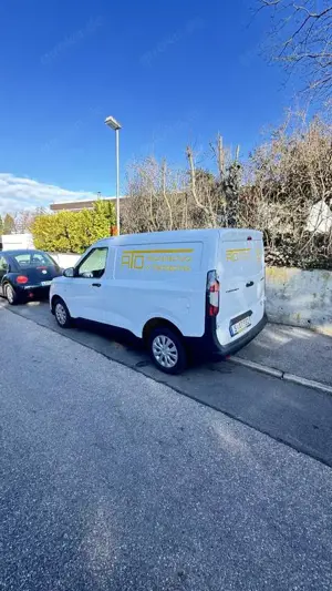 Ford Transit Courier Trend