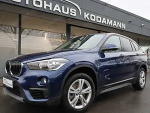 BMW X1 sDrive 20i Advantage*Tempomat*NAVI*SHZ*AHK*