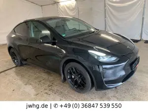 Tesla Model Y Long Range AWD Wärmepumpe Autopilot Kam Bild 2