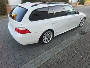 BMW 530 530d Touring M paket / 2009 / AHK / Sportgetriebe Bild 3