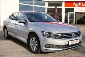 Volkswagen Passat 1.4 TSI DSG Comfortline Navi ACC PDC Bild 4