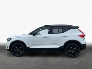 Volvo XC40 XC40 B3 B DKG Plus Black Edition 120 kW, 5-türig Bild 4