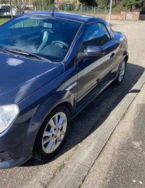 Opel Tigra X-C /Roadster Caprio Bild 5
