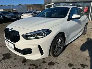 BMW 118 i M SPORT ANHÄNGEKUPPLUNG UPE: *46.850,--
