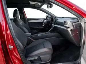 SEAT Leon Sportstourer 2.0 TSI FR DSG AHK Pano Kam Bild 2