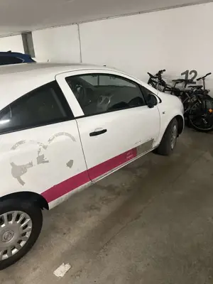 Opel Corsa Corsa 1.2 16V (ecoFLEX) Color Edition Bild 3