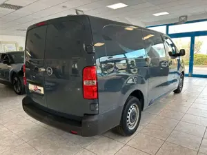 Opel Vivaro Bild 4