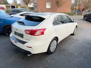 Mitsubishi Lancer SB EDITION TEMPOMAT/BIXENON/ALLWETTER Bild 4