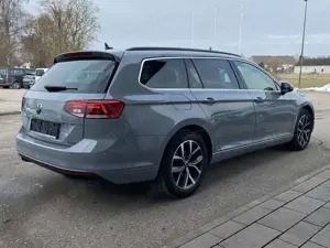 Volkswagen Passat Variant 2.0 TDI DSG BUSINESS 4-MOTION AHK Bild 5