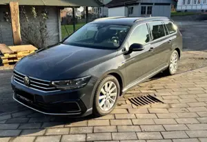 Volkswagen Passat Variant GTE