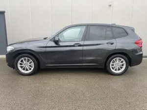 BMW X3 xDrive20i *Ambientes Innenlicht*Navi*Hifi*