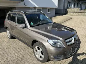 Mercedes-Benz GLK 250 Sondermodell Panoramadach Leder 19 Zoll AMG S-Heft