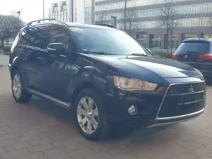 Mitsubishi Outlander Instyle 4WD