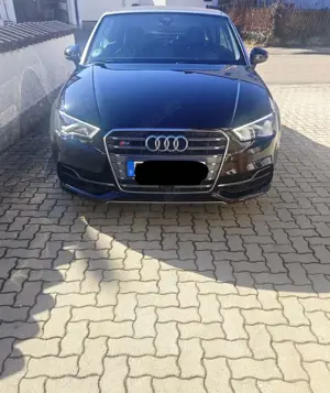 Audi S3 2.0 TFSI quattro Bild 1