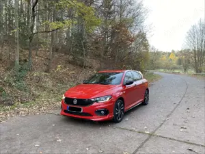 Fiat Tipo 1.6 MultiJet DCT Sport