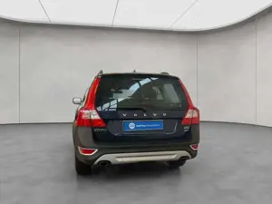 Volvo XC70 XC70 D5 AWD Summum Aut Glasd Leder Standh Four-C Bild 4