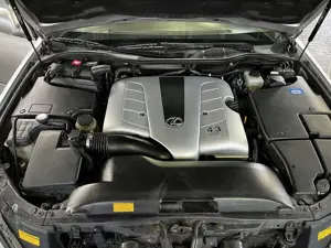 Lexus LS 430 Bild 5