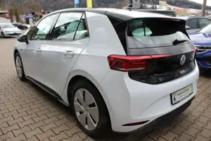 Volkswagen ID.3 Pro 62kW Kamera+AHK+Wärmepumpe+94,4% Klima Navi Bild 3