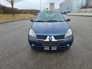 Renault Clio Clio 1.2 16V TÜV NEU 02/2028 Schiebedach Bild 3