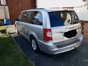 Chrysler Town  Country Bild 2