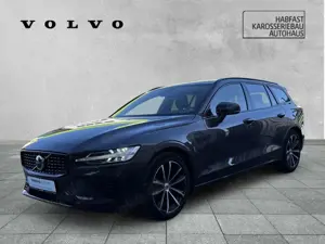 Volvo V60 Plus Dark Plug-In Hybrid AWD StandHZG AHK Digitale