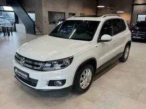 Volkswagen Tiguan 1.4 TSI Sport  Style Standh. Sitzh. Pano