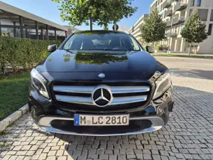 Mercedes-Benz GLA 200 GLA Urban