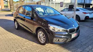 BMW 216 Active Tourer 216 i*NAVI*GARANTIE*