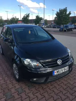 Volkswagen Golf 1.9 TDI 4Motion Comfortline Bild 2