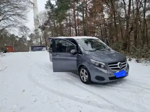 Mercedes-Benz V 220 V 220 d kompakt 7G-TRONIC Rise