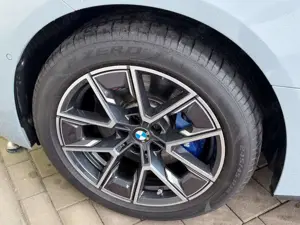 BMW i4 eDrive40 Gran Coupé M Sportpaket Navi.Komfort Bild 5