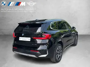 BMW X1 sDrive18d  xLine HK HiFi DAB LED RFK Shz PDC Bild 5