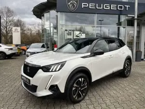 Peugeot 2008 BlueHDi 130 EAT8 GT AHK Navi SHZ Kamera