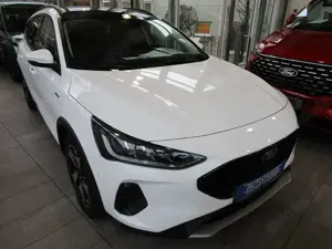 Ford Focus Turnier 1.0 EcoBoost Hybrid Aut. ACTIVE X