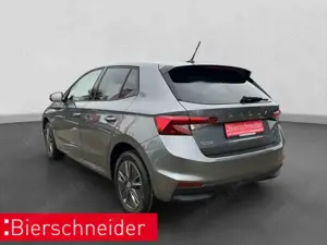 Skoda Fabia 1.5 TSI DSG Tour NAVI ACC WINTER KAMERA AUTO APPLE Bild 4