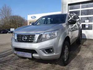 Nissan Navara Navara dCi 4WD DC 4x4 S